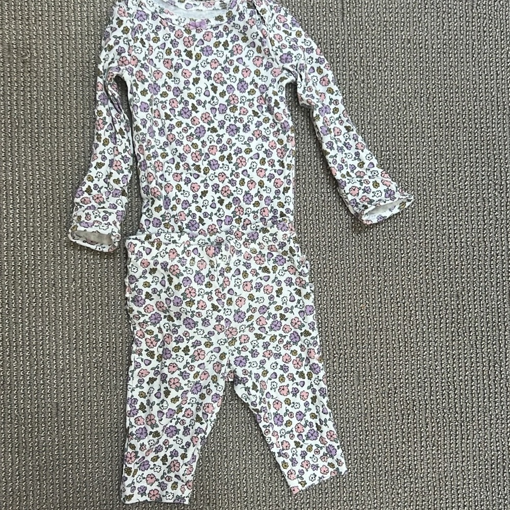 Carter's Multicolor Floral Bodysuit with matching Leggings - Picture 8 of 9